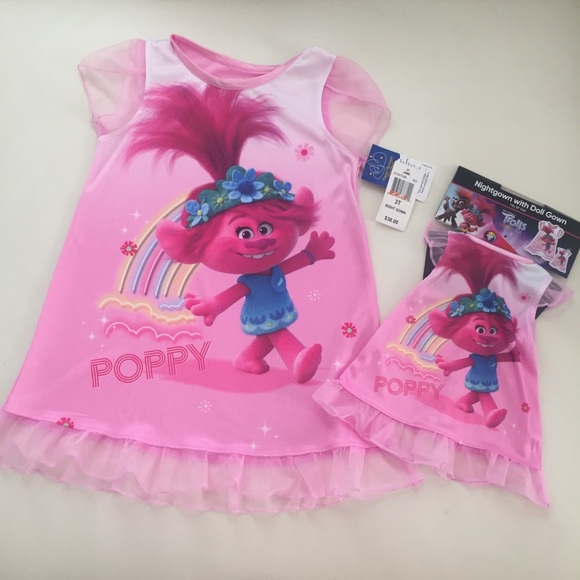 Dreamworks Other - Dreamworks Trolls Nightgown Dress and doll Set